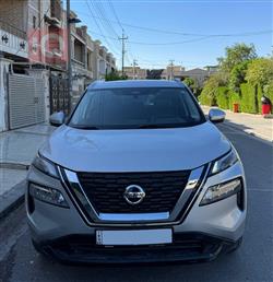 نیسان رۆگ